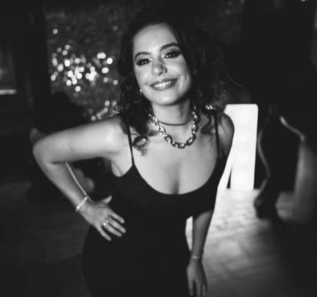 Yasmin Ali Yassine スター xxx ギャラリー