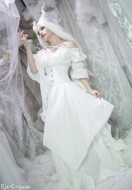 足 マンコ オンリーファンズ アートヌード 画像