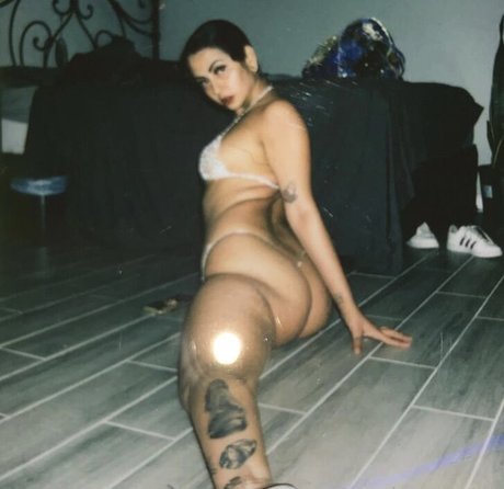 ぽっちゃり妊婦オンリーファンズ トップ 画像