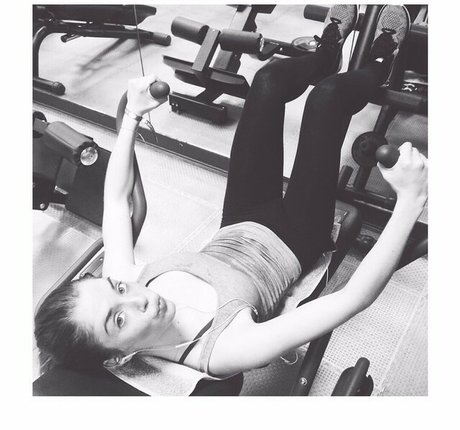 Alice Isaaz 限定スター 画像