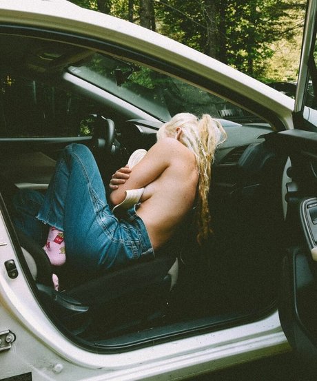 Eliza Grace 最高の女優 写真