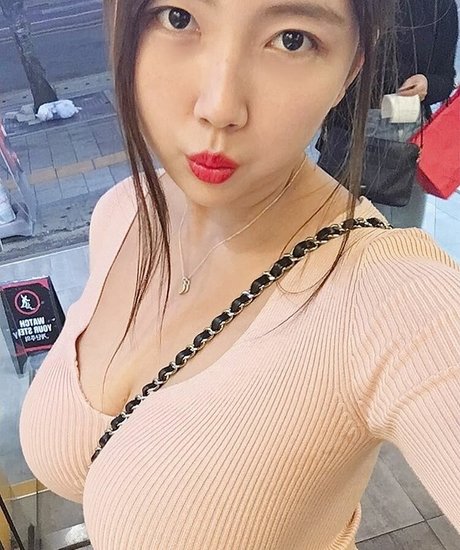 熟女の手コキオンリーファンズ セクシーxxx 写真