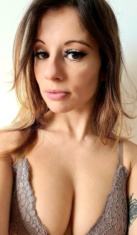 貞操帯オンリーファンズ ホットポルノ 写真