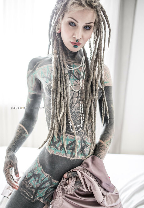 中出しプリンセスオンリーファンズ ヌード 写真