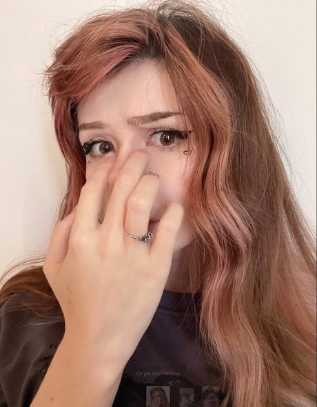 巨乳オナニーオンリーファンズ ホット アーカイブ