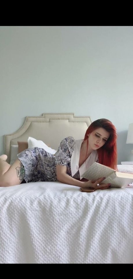 JOI オンリーファンズ ポルノ 画像