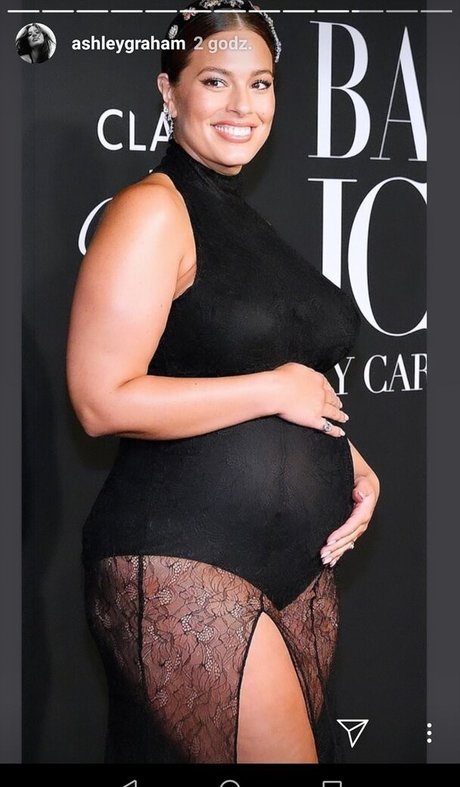 Ashley Graham セクシーモデル 画像