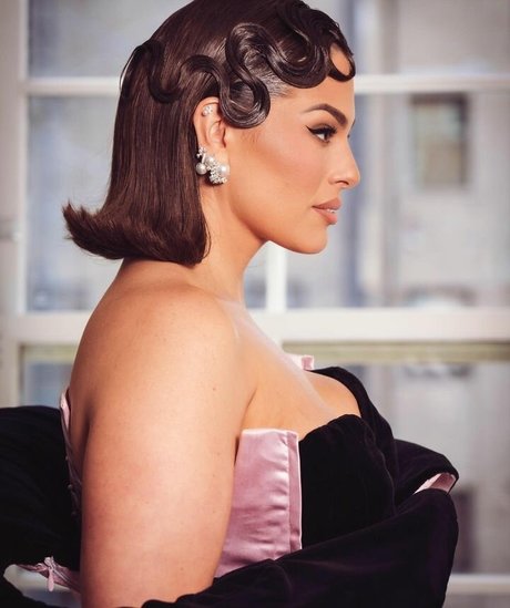 乳首オーガズム オンリーファンズ アートヌード 写真