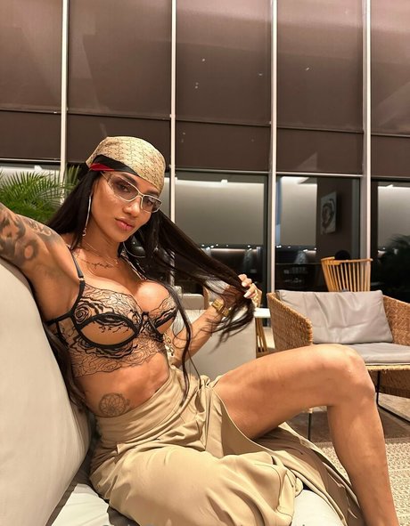 アジアン潮吹き オンリーファンズ ホットヌード 画像