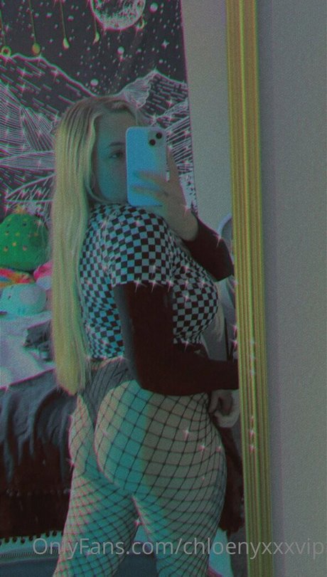 chloenyxxxvip ポルノスター 素敵 ギャラリー