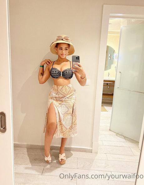 ぽっちゃり妊婦オンリーファンズ 無料ヌード 写真