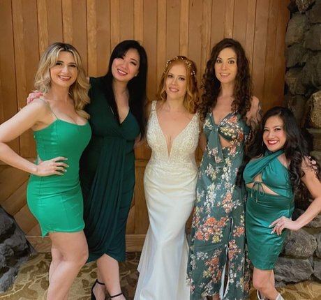 中出し 主観 オンリーファンズ 可愛い 写真