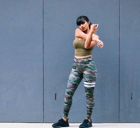 Mays Benatti ホットモデル 写真