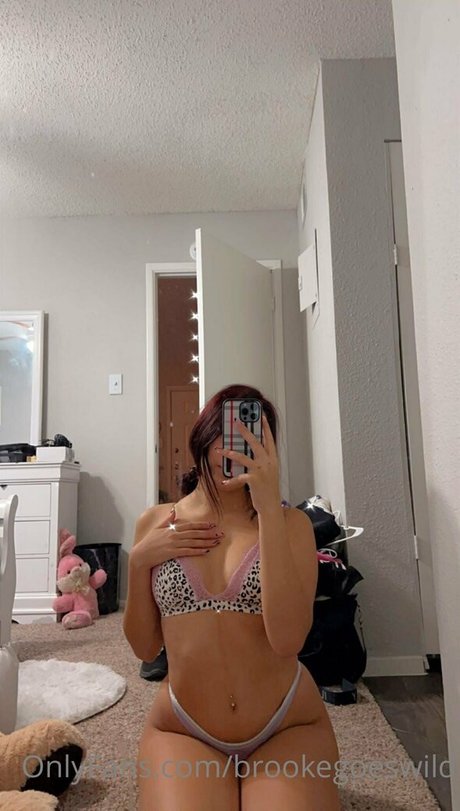 brookegoeswild セックスポルノスター 画像