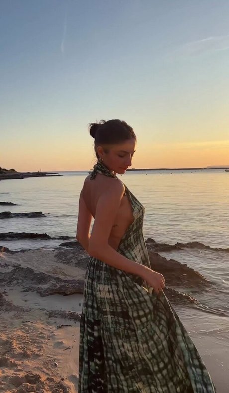 巨乳で痩せているオンリーファンズ トップ ギャラリー