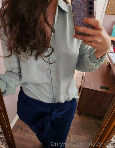 フィットネスプッシーオンリーファンズ ホットヌード 写真