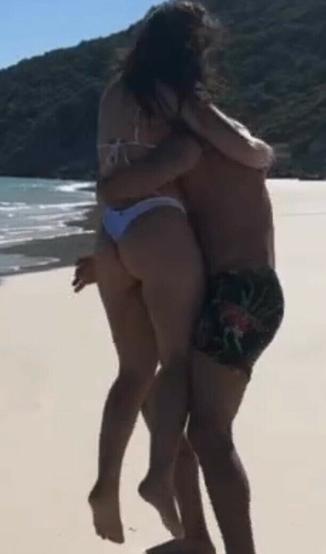 Larissa Manoela 高品質女優 写真