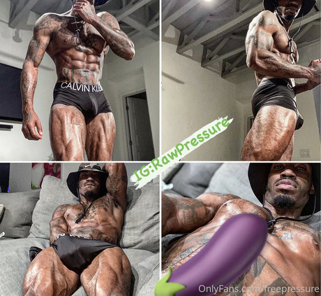 黒髪の熟女オンリーファンズ えろ 写真