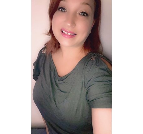 bubblespopbaby ポルノ女優 写真