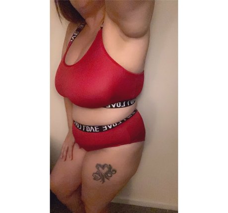 ティーンフィンガリングオンリーファンズ エロチック アーカイブ