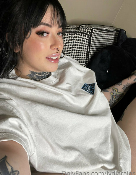 デカ尻ティーンオンリーファンズ セクシー裸 ギャラリー