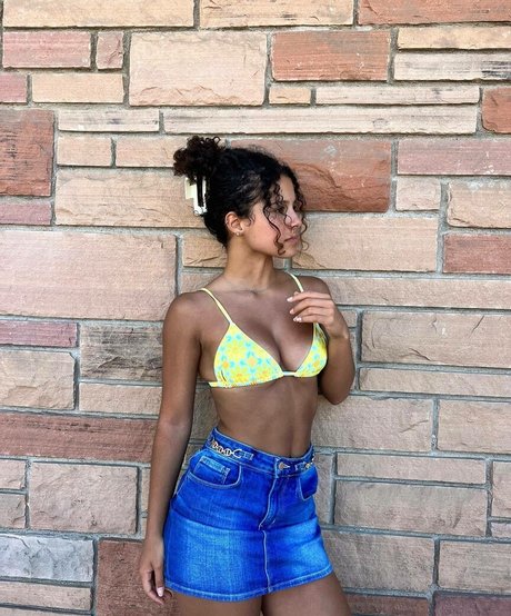 Gabriella Saraivah 高品質モデル ギャラリー