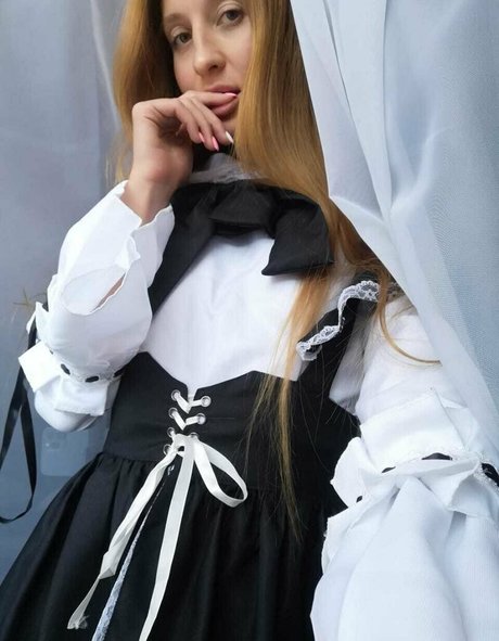 sleepybeautyasmr free ポルノモデル 写真