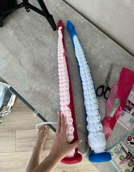 肉厚熟女オンリーファンズ ヌード 写真