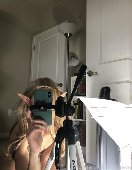 emmayearose 写真集