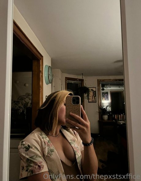 陸軍の熟女オンリーファンズ ヌード 写真