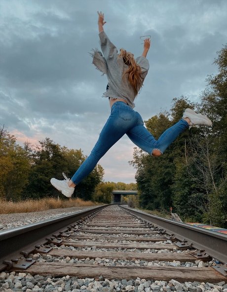 freemollypills セックスモデル 写真