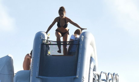 Salma Hayek ポルノスター HD 写真