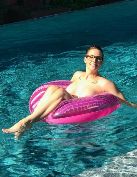 肉厚熟女オンリーファンズ えろた アーカイブ