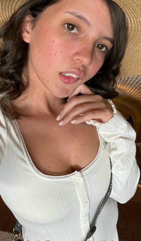 アマチュアブロンドオンリーファンズ セクシー裸 写真