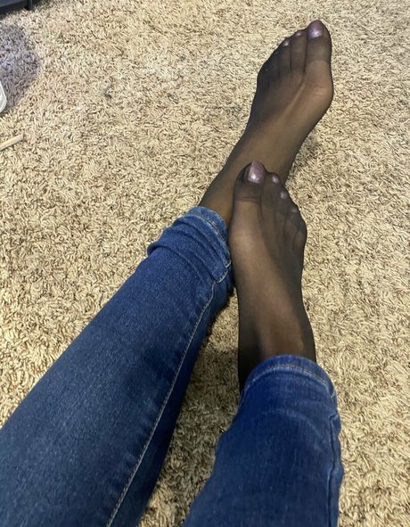 ランジェリーファックオンリーファンズ ポルノ 写真