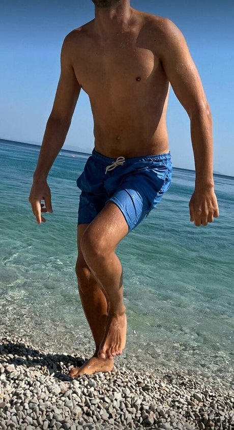 自然な赤毛のオンリーファンズ ホットセクシー 画像