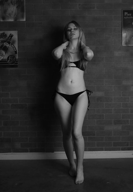 ogfeet 無料のポルノスター 画像