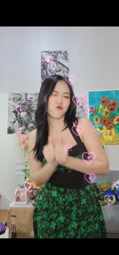 POVオンリーファン 無料アダルト 写真