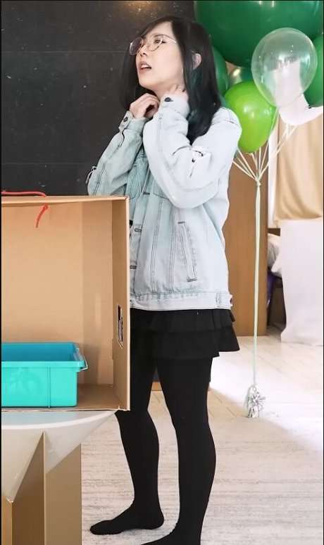 LilyPichu 完璧なモデル 写真