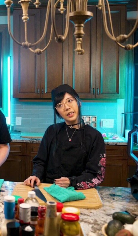 大学のアジア人オンリーファンズ セクシー 画像