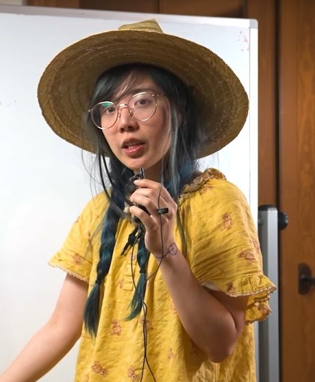 指マン 潮吹き オンリーファンズ ポルノ 写真