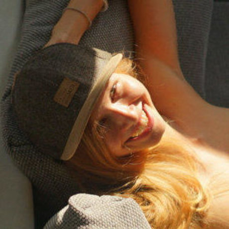 ワックスオンリーファン ポルノ 写真