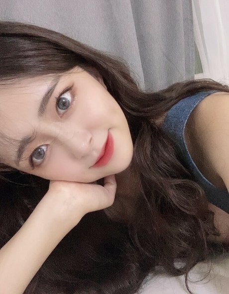 bbang9 2 ポルノモデル 写真