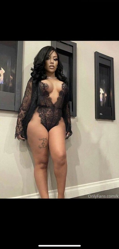 K Michelle ポルノスター 裸 画像