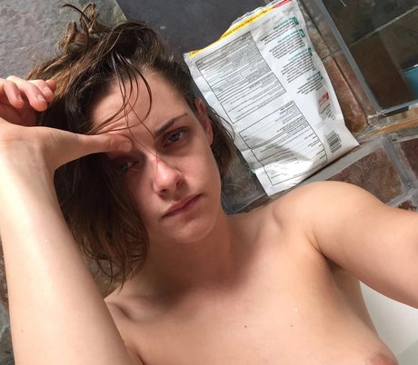 巨乳ストリップオンリーファンズ xxx 画像