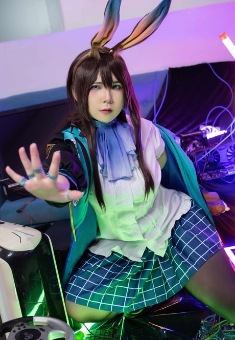 軍事オンリーファンズ 可愛い 写真