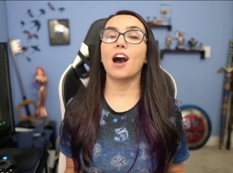 ぽっちゃりカップルオンリーファンズ 無料ポルノ 画像