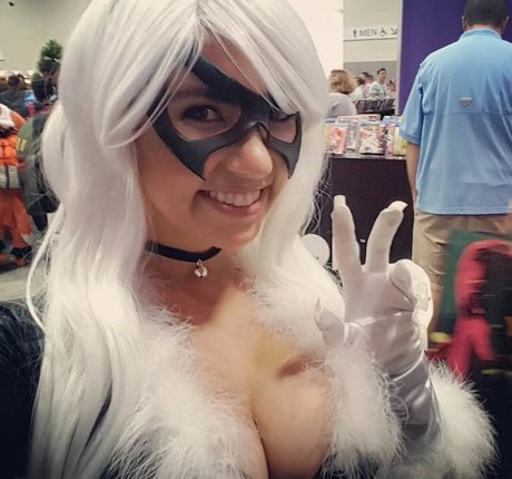 ゲイディルドオンリーファンズ 裸 写真