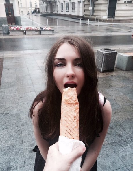 Arina Berdnikova トップモデル 画像