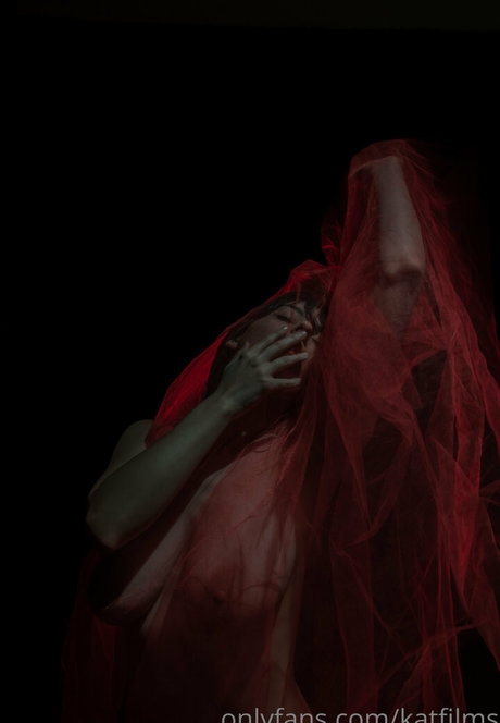 精子オンリーファン ポルノ 写真